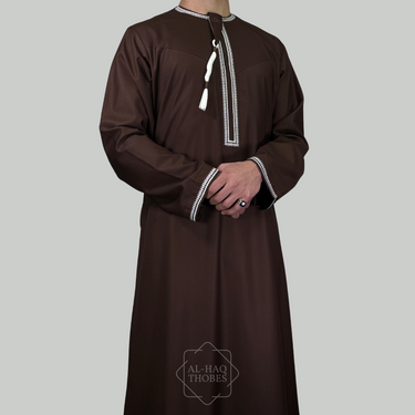 Luxury Chocolate Brown Omani Thobe